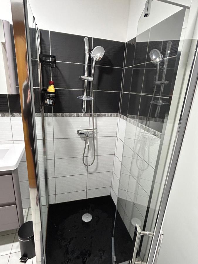 Appartement Hyper Centre Diamerisma Charleville-Mézières Εξωτερικό φωτογραφία
